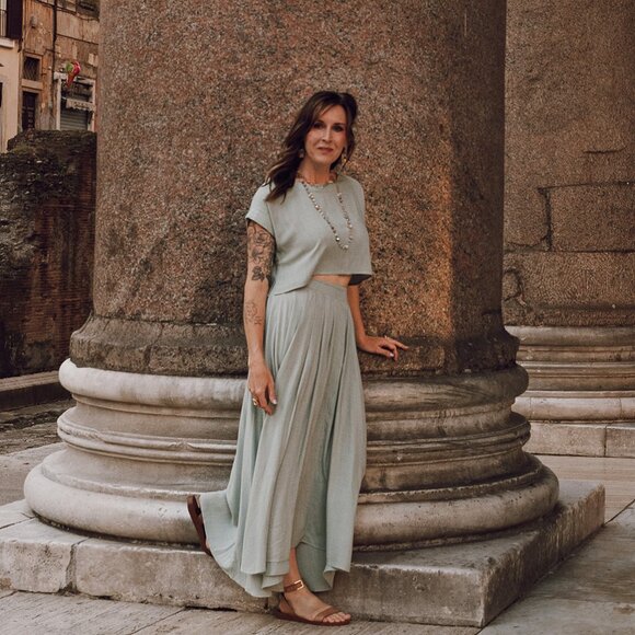 Vici two piece crop top and maxi skirt set - Picture 1 of 6